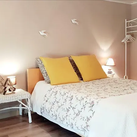 Bed and Breakfast La Taniere Douce Soulaucourt-sur-Mouzon Exterior foto